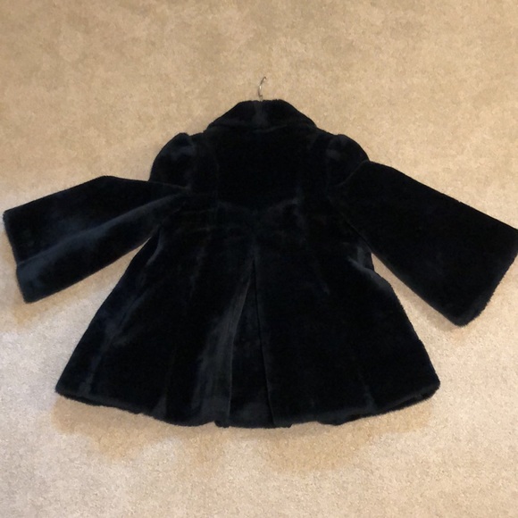 Vintage 1960s-70s faux fur coat by Foxmoor Casuals - Picture 3 of 3